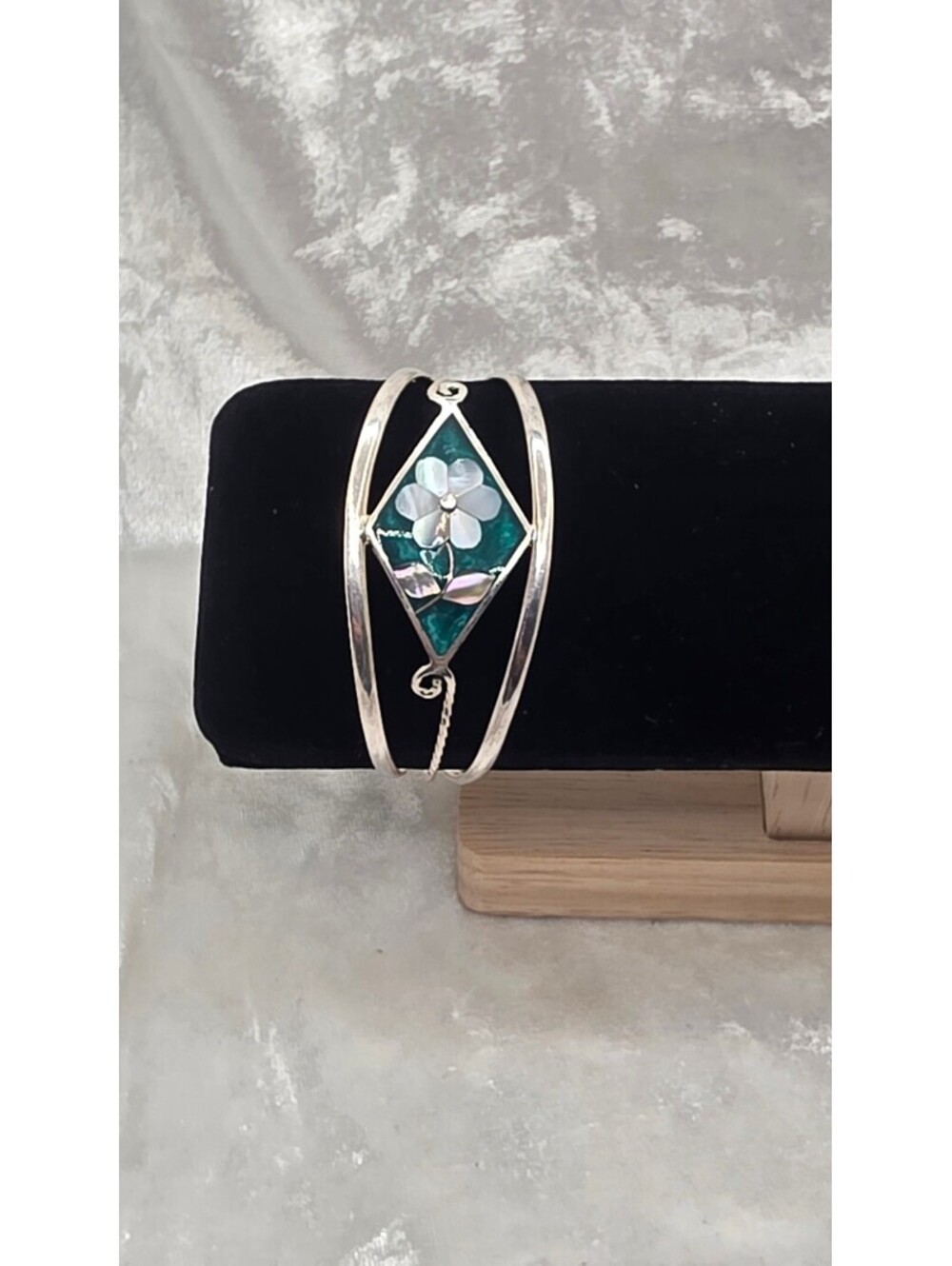 Vintage Alpaca Silver Blue Mother of Pearl Flower Inlay Cuff Bracelet